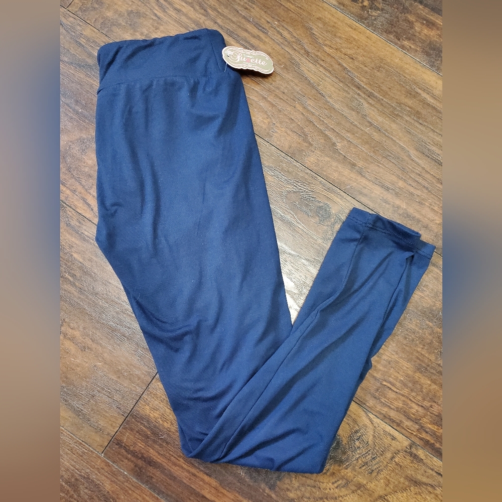 🌻 3/$20 Deal!! 🆕️ NWT Kids Navy Leggings Suzette